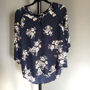 3/$24 Flower print blouse